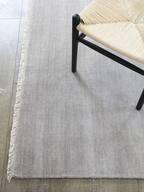 Diva Moonstone Luxury Hand-Woven Minimal Rug | The Rug Collection - Image 3